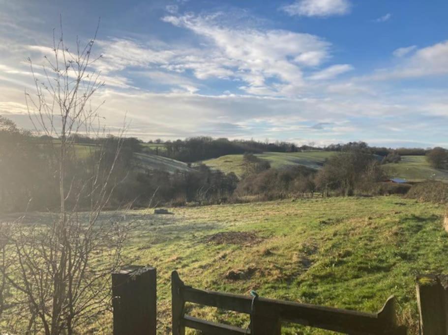 Chalet A Luxury Lodge, Log Burner And Incredible Views Wrexham