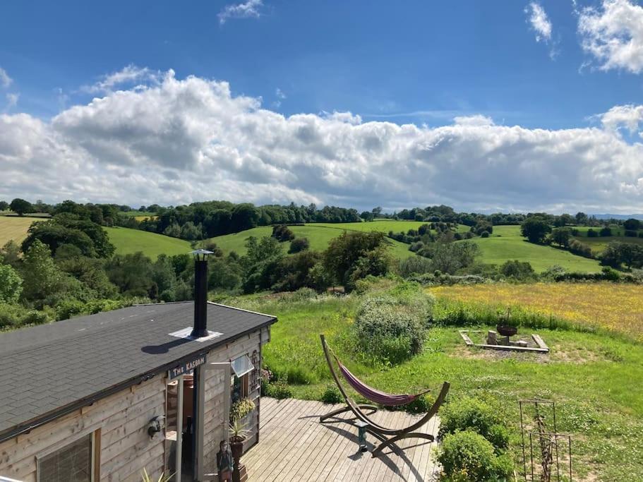 A Luxury Lodge, Log Burner And Incredible Views * Wrexham